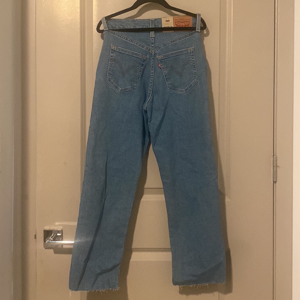 NWT Levi’s Ribcage Straight Ankle - Picture 2 of 4